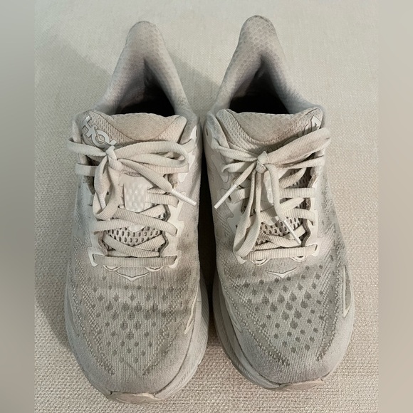 Hoka Clifton 9 Sneakers - Picture 6 of 9